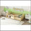 Lit simple au sol avec barrière et porte de haute sécurité, conception en bois Montessori pour la chambre à coucher