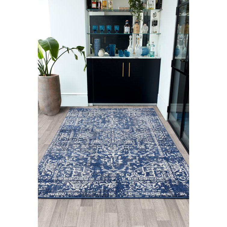 Aamina Tufted Antique Navy/Cream Rug
