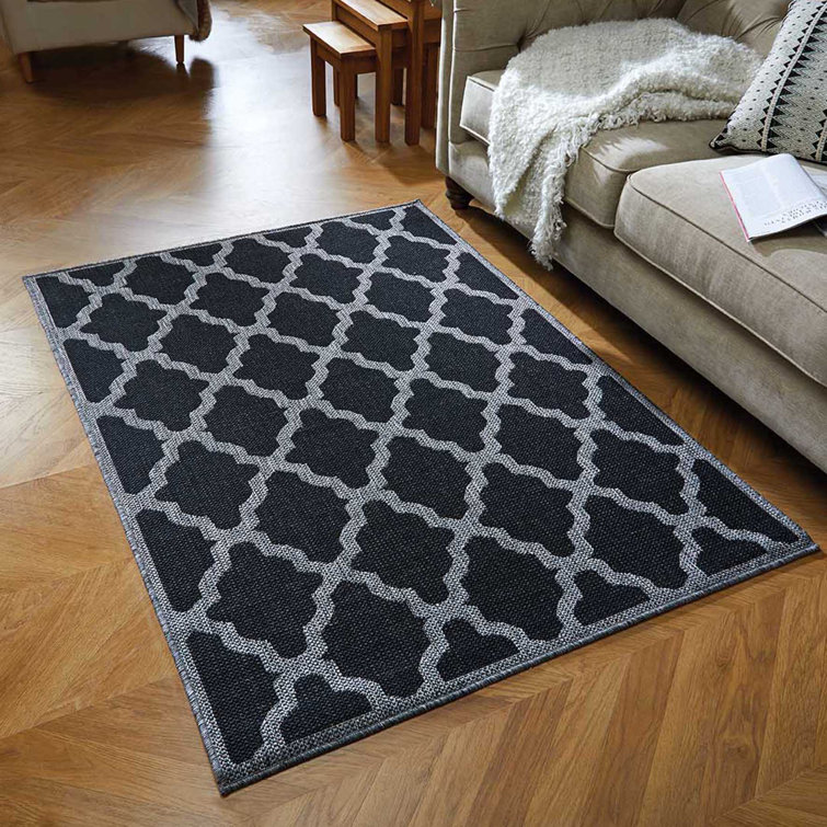 Sigrith Geometric Area Rug