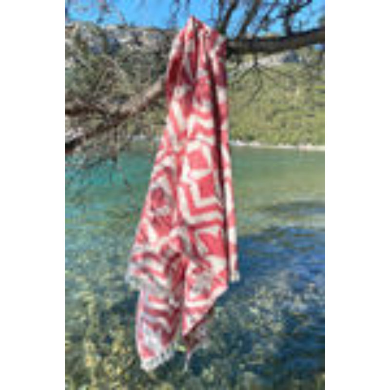 Serviette de plage 100% coton Premium Fouta, 35,4 x 67,0 pouces | Hautement absorbant, doux et léger, 7,5 oz / pied carré | Lavable à la machine, couleur rouge vif | Parfait pour la plage, la piscine et le spa
