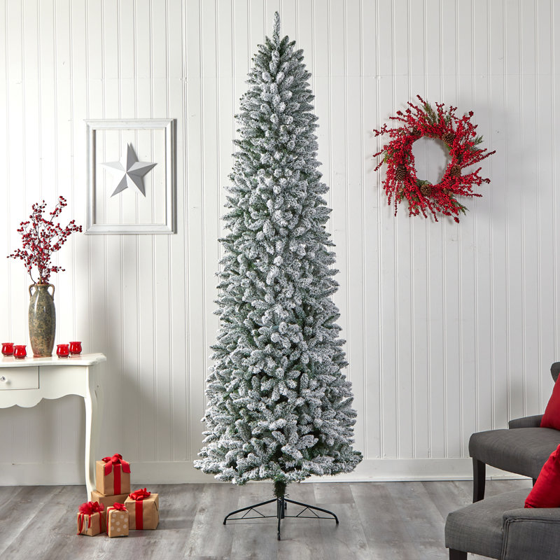 Sapin de Noël artificiel élancé avec lumières DEL, H 7 pi, Illuminée