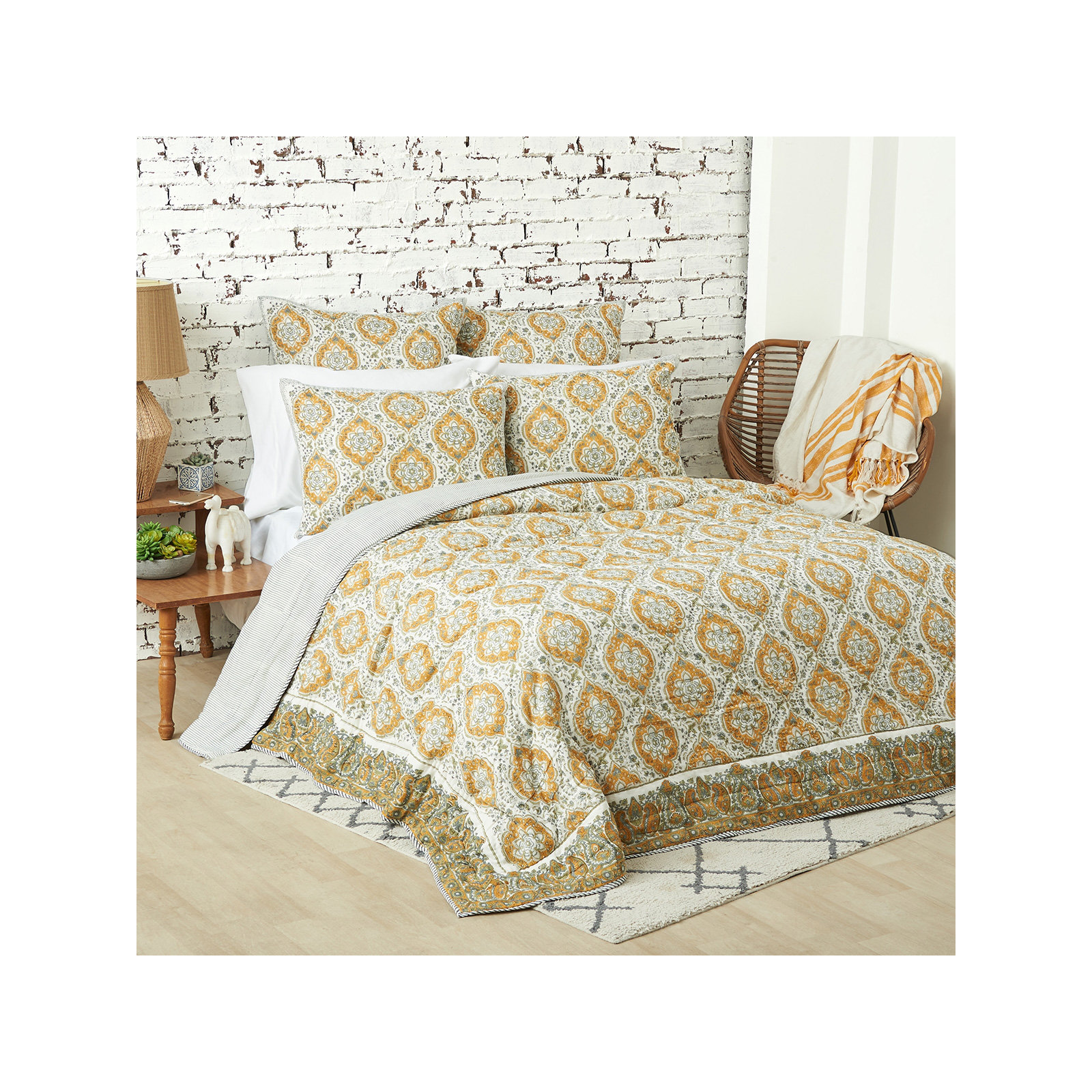 Fiera Ochre 100% Cotton Quilt, Twin Quilt