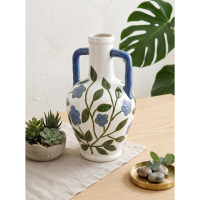 Vase au design contemporain