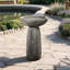 Bain d'oiseaux pour patio extérieur, bain d'oiseaux piédestal résistant aux intempéries 24,4 po | Ciment béton | Gris