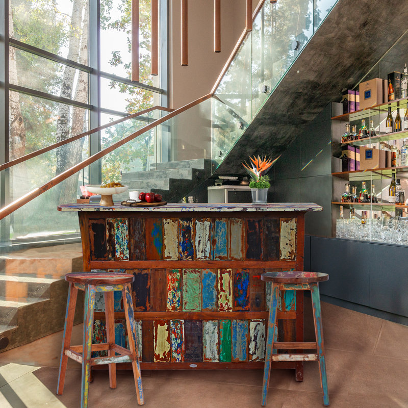 Mini bar Barnes