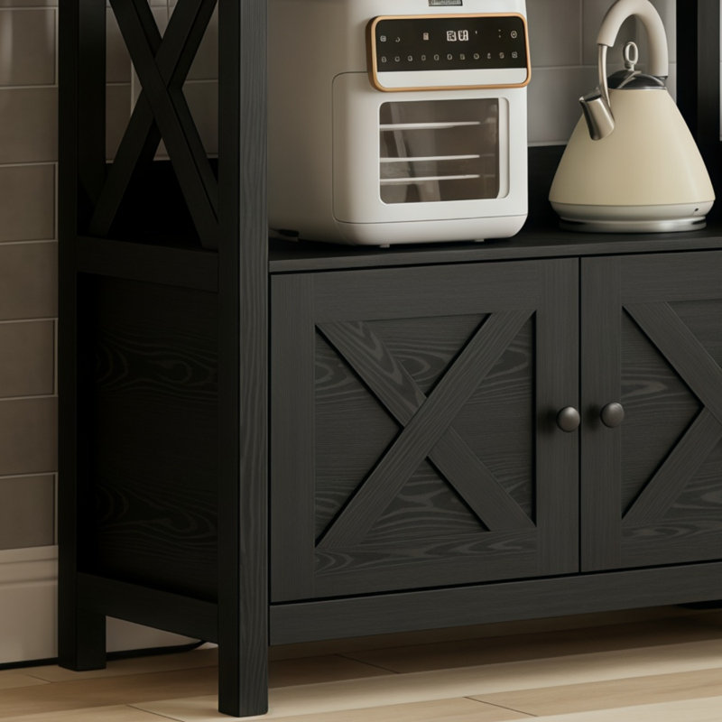 Cette conception à 6 niveaux avec portes intègre un support à micro-ondes et une prise de courant, ainsi qu'un espace de rangement, ce qui le rend idéal pour les cuisines et les salles à manger.