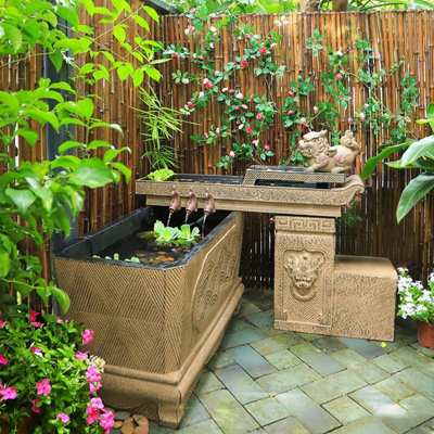 47.24"Creative decorative water feature for the garden