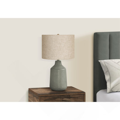 Lighting, H 24 po, lampe de table, béton gris, abat-jour beige, contemporain
