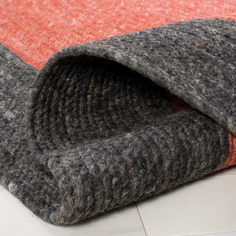 Nunley Hand Woven Wool/Cotton Rug in Red, Round 4'