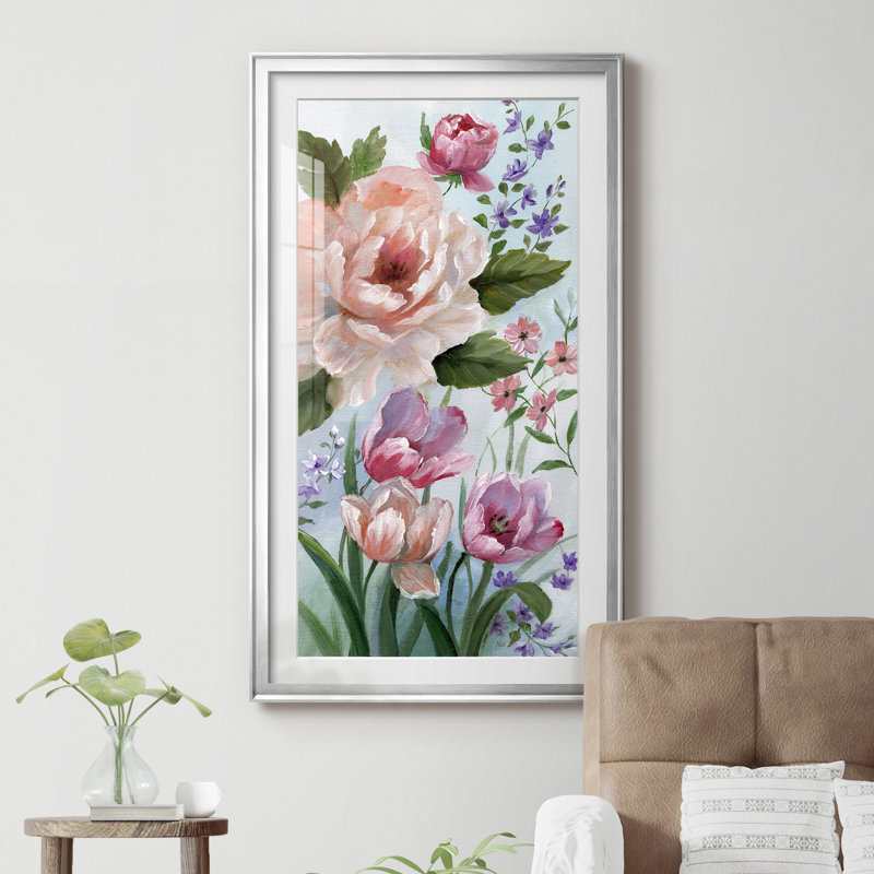 «Romantic Botanical I», reproduction d'art graphique sur papier encadré, Encadrement argenté