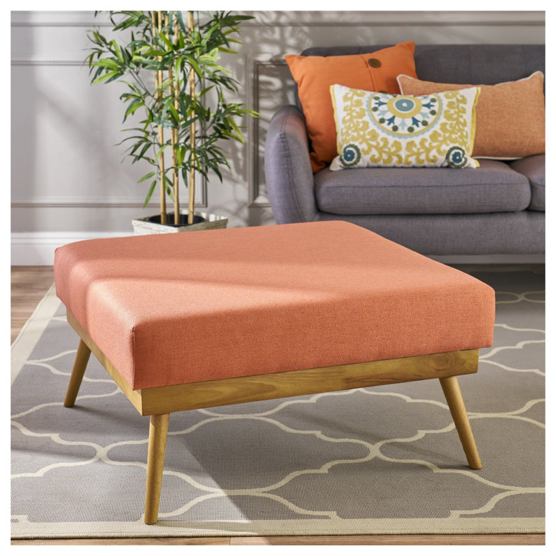 Table basse 33 po avec repose-pieds carré rembourré en tissu corail