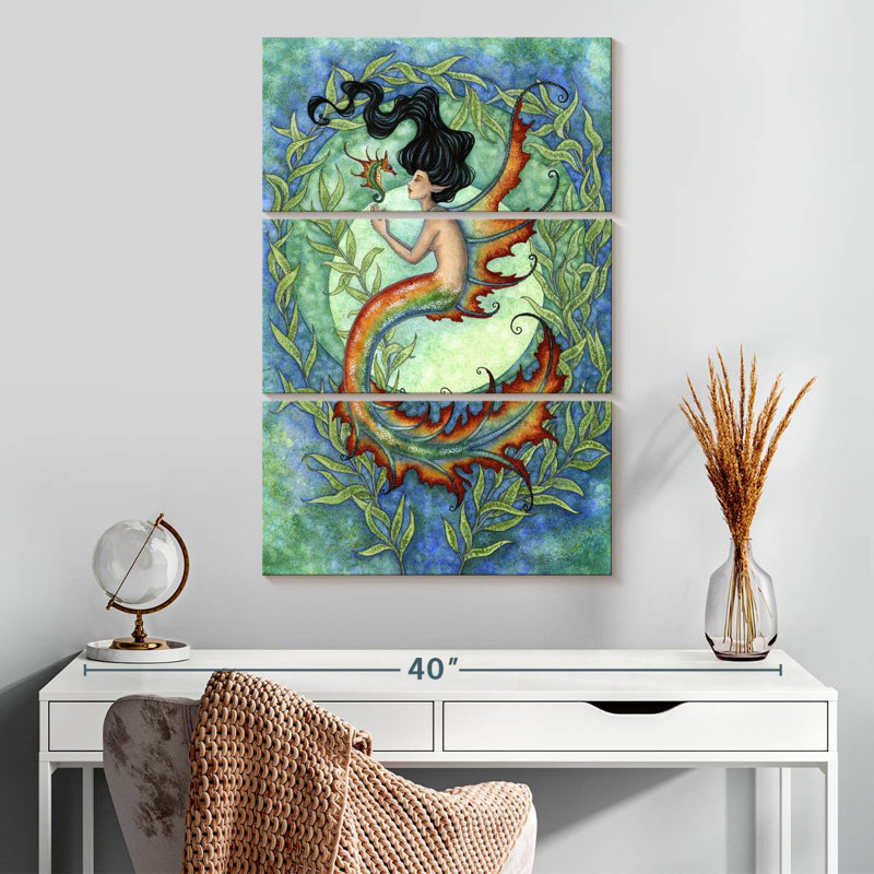 Kelan Exotic, 32" H x 20" W