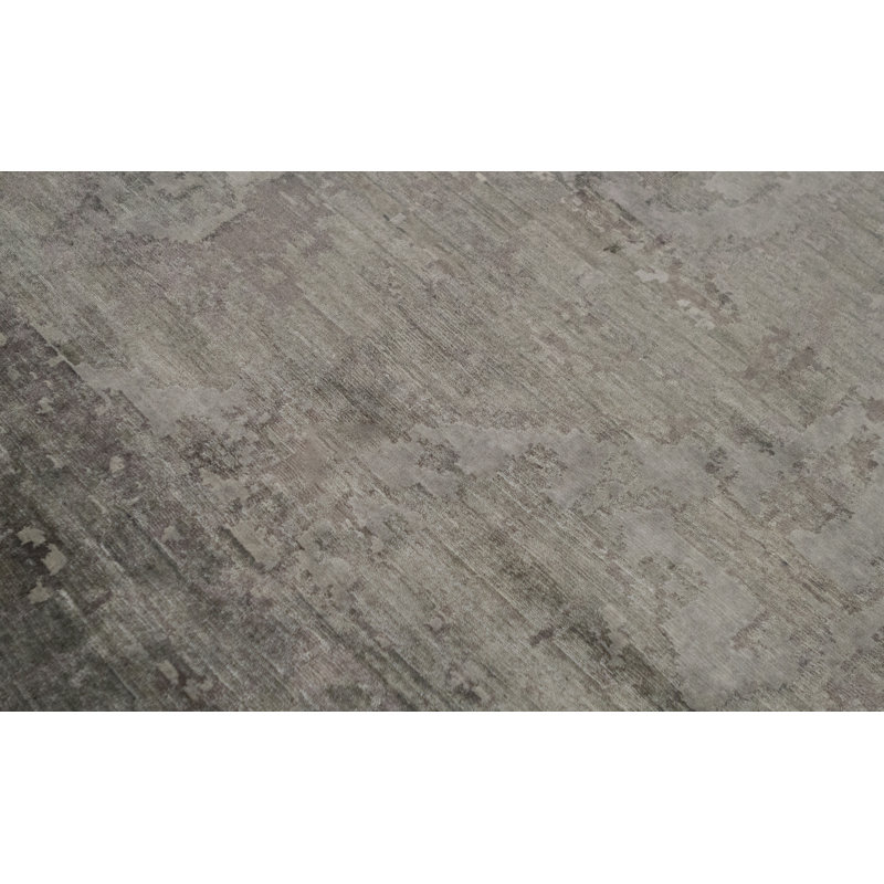 Windsom Oriental Area Rug in Light Gray