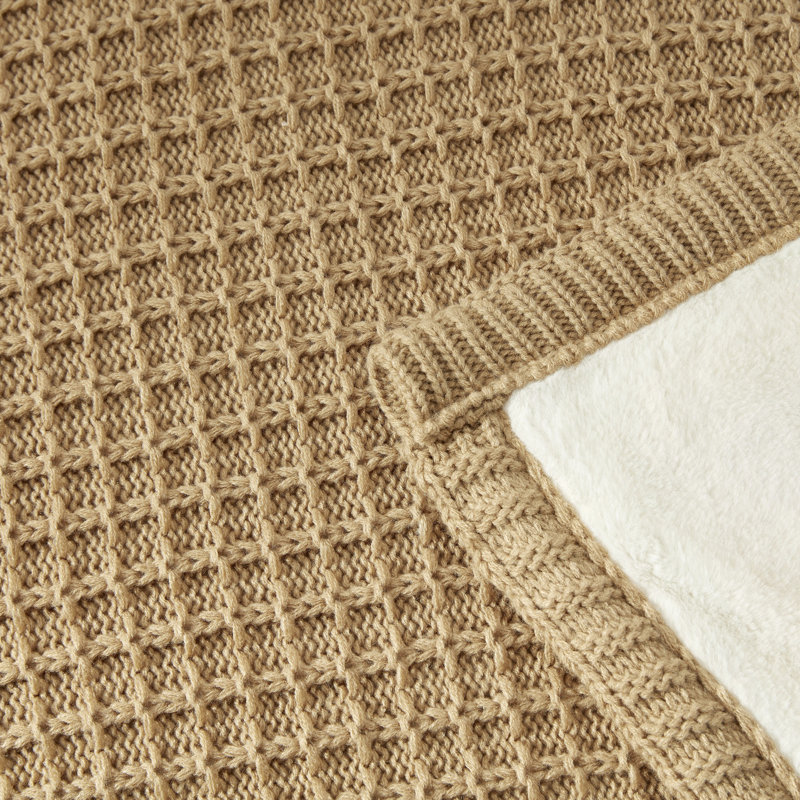 Waffle Knit To Fur Throw 50x60" Brown