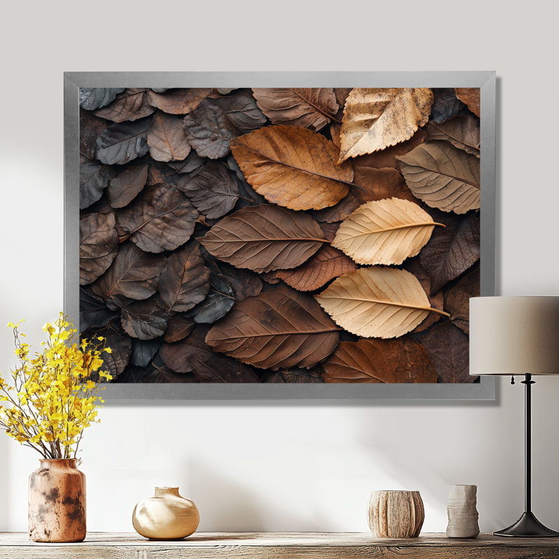 Scarboro - Floral Large Wall Art, H 24 po x l 32 po, Avec cadre, Argent argent