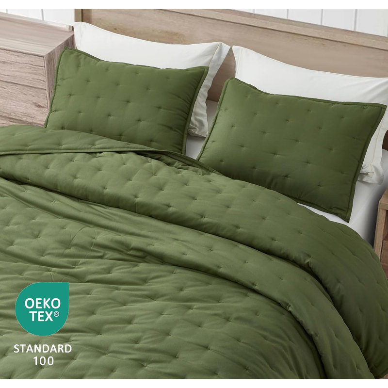 Glen Lightweight Cooling Rayon Derived from Bamboo Blended Crescent Quilt Set, Oversized King Comforter +2 King Shams