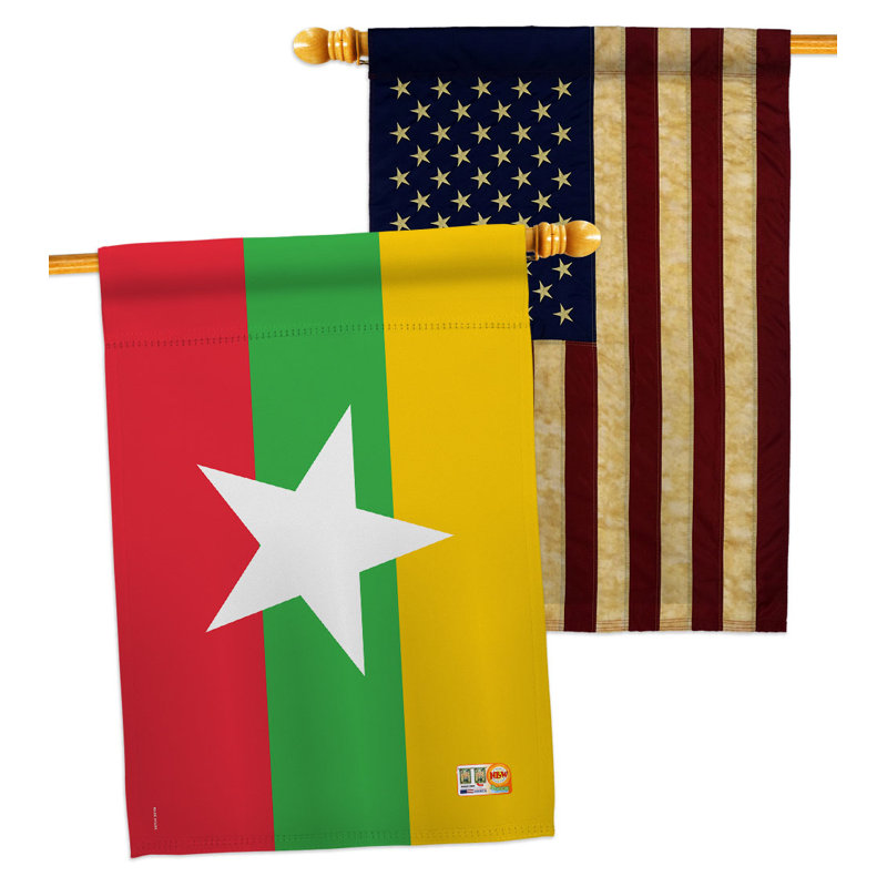 Drapeau décoratif 3 pi 3 po x 2 pi 2 pi Polyester