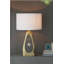 Lampe de table en forme de géode dorée D16 x 27,5 po avec abat-jour tambour blanc (assemblage de l'abat-jour requis)
