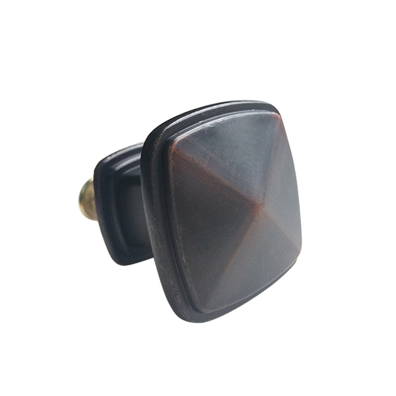 1 1/4 Length Square Knob Multipack, Brown