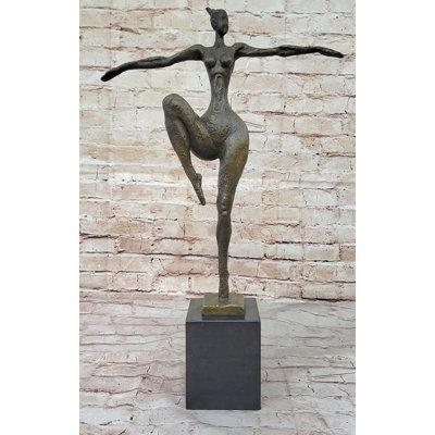 Figurines et sculptures