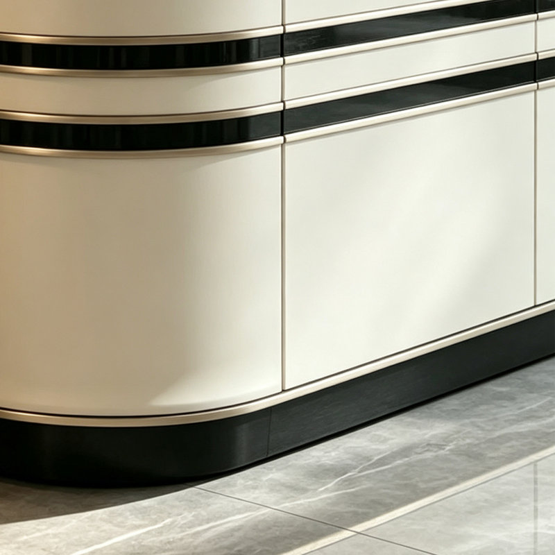 Buffet à grande capacité de style italien, 31.5" H x 70.87" W x 15.75" D