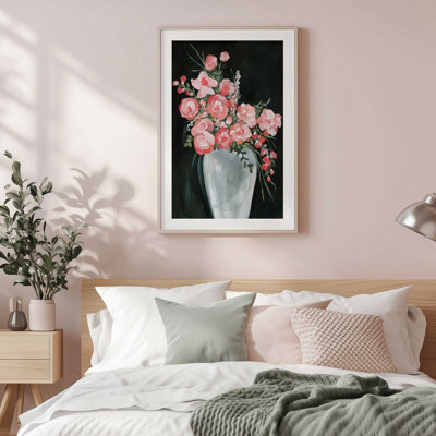 «Delicate Coral Blossoms II», impression dans un cadre noir, 36 po x 24 po