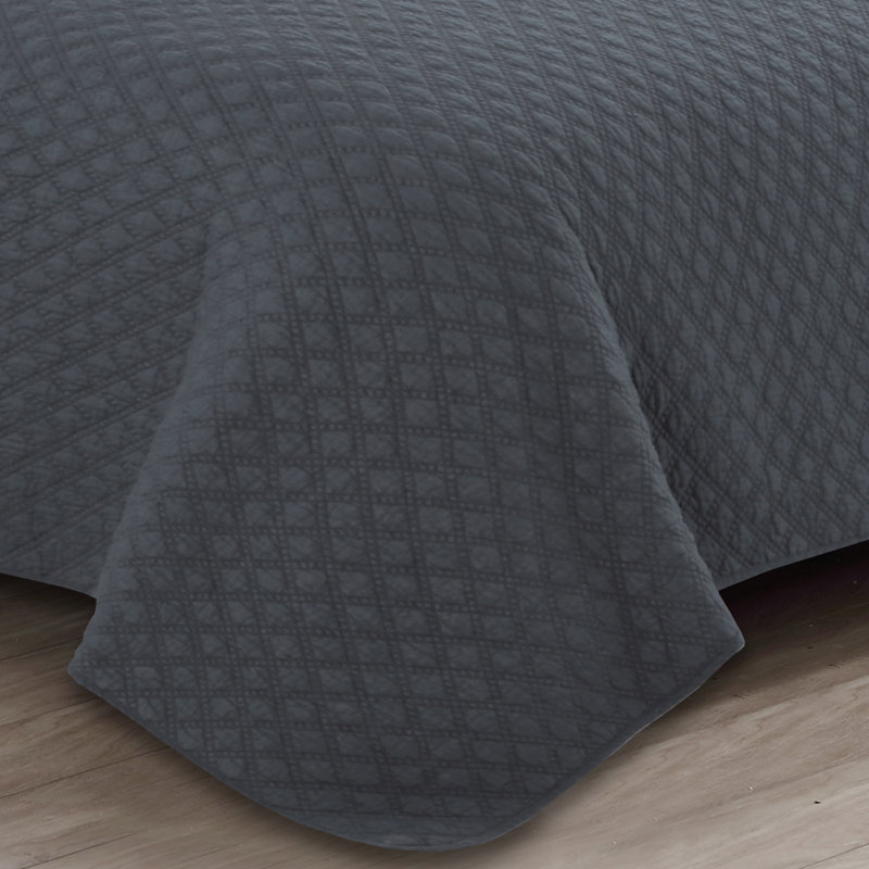 Estate Fenwick Cotton Quilt, King Quilt + 2 King Shams, Charcoal Gray