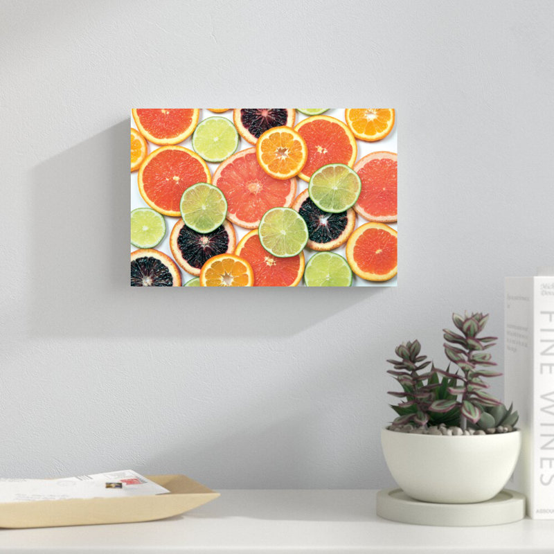 «Sunny Citrus IV» par Felicity Bradley - reproduction de photo sur toile tendue, H 8 po x l 12 po