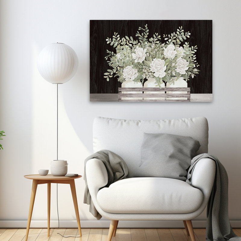 Trio de fleurs en cage - art contemporain de fleurs blanches, H 24 po x l 16 po