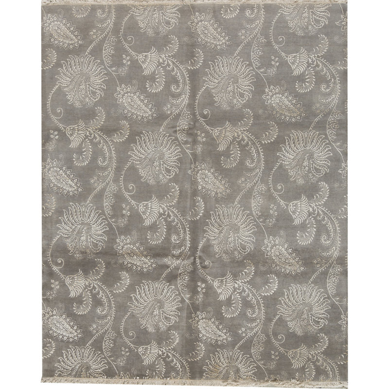 Chantel Floral Area Rug in Gray