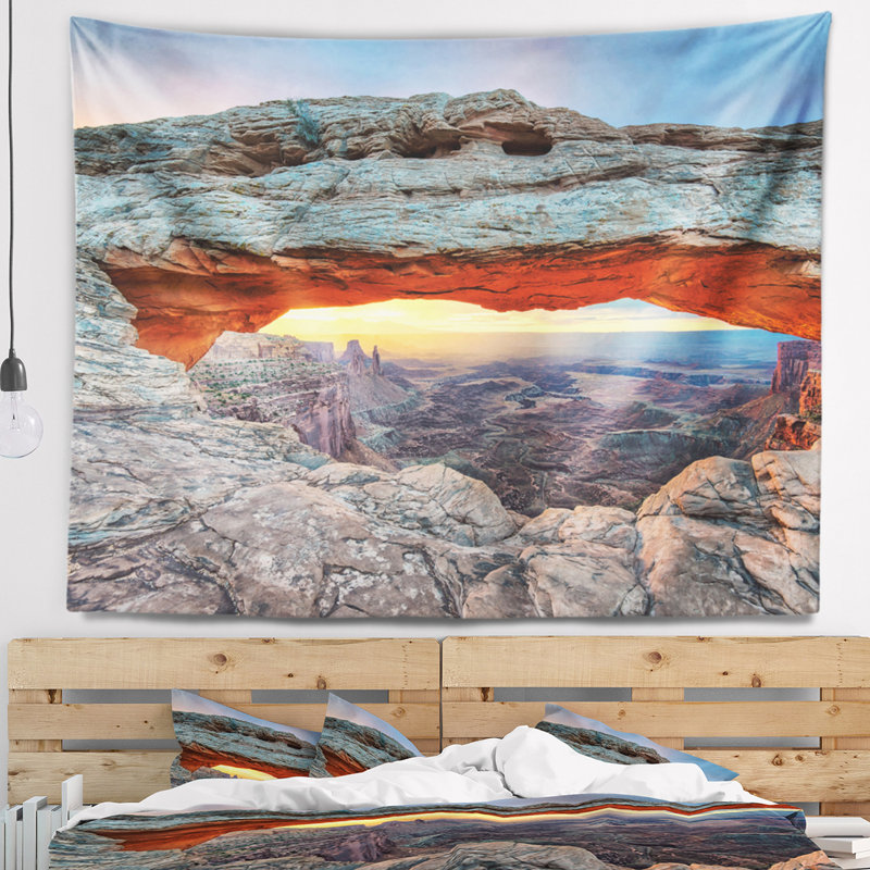 Paysage avec lever de soleil à la tapisserie Mesa, H 32 po x l 39 po