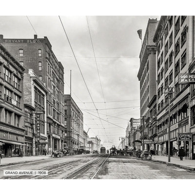 " Grand Avenue "