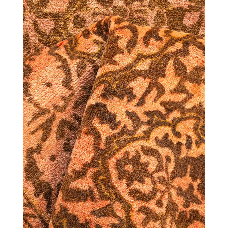 Classic One-of-a-Kind 2'8" X 14'5" Hand Knotted Area Rug