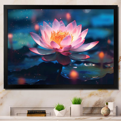 «Blossoming Wild Pink Lotus In Pond», reproduction sur toile