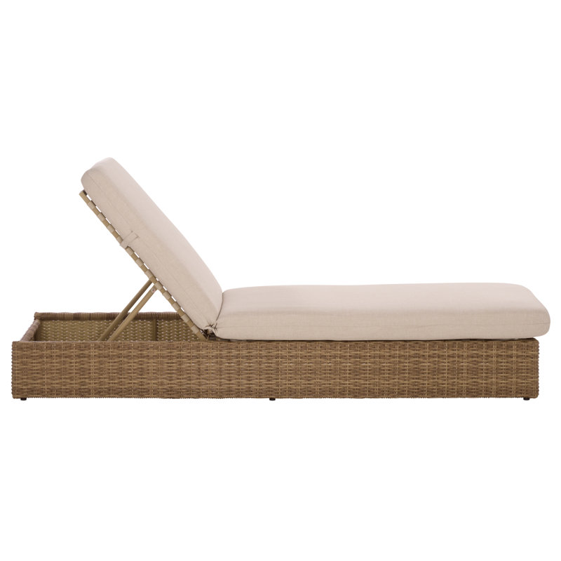 Emma Lounger