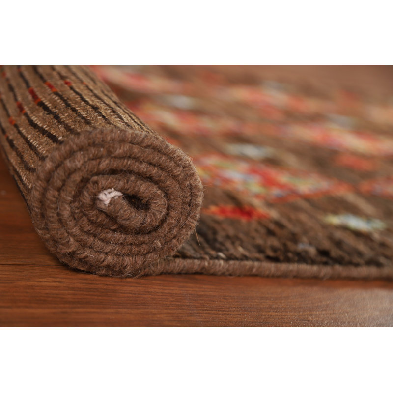 Tapis unique brun foncé 2 pi 8 po x 9 pi 5 po New Age