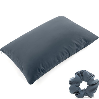  Housse de coussin Ultra Silk Like Beauty - Un mélange de 85% nylon et 15% élasthanne signifie que cette housse est conçue pour garder les cheveux emmêlés et aide la peau