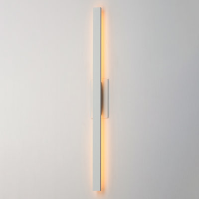 Chesnet-Outdoor Wall Mount