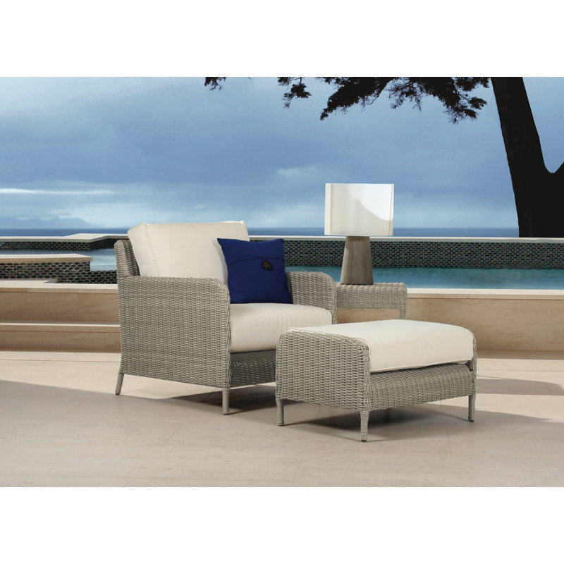 Manhattan Outdoor Lounge Chair
