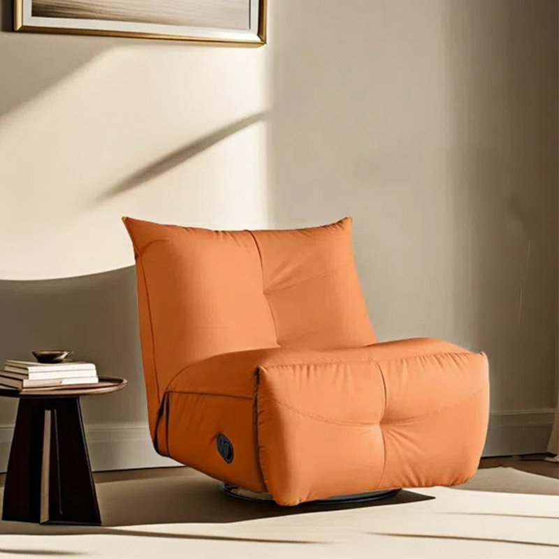 Vicky, Orange