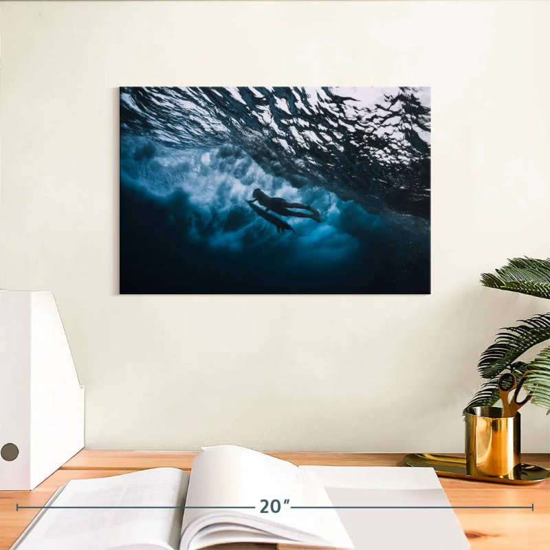 Senne Surfer Dive, 8" H x 12" W