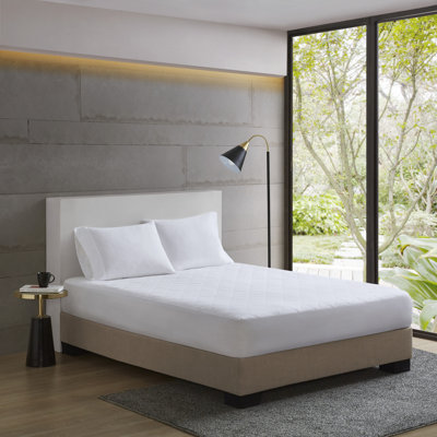 Protège-matelas matelassé en percale de coton entièrement naturel