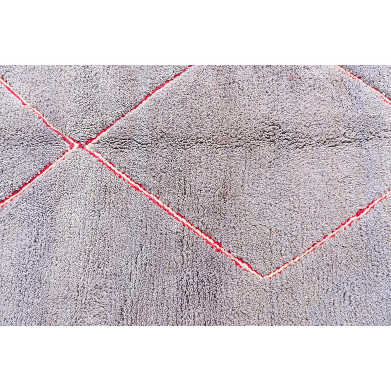 Tapis gris Kalmanovitz