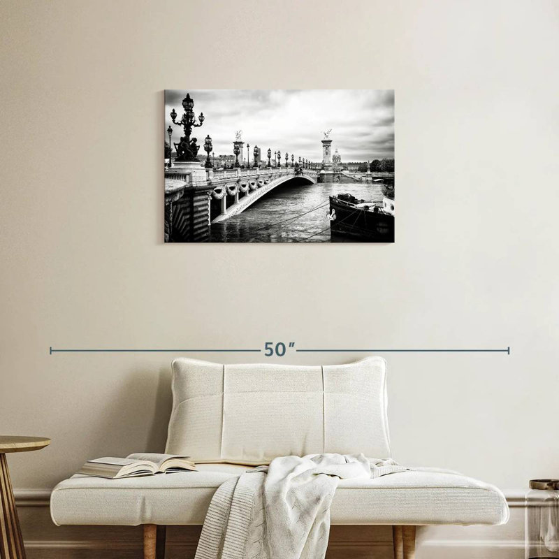 Lilie Alexandre III Bridge II, 20" H x 30" W