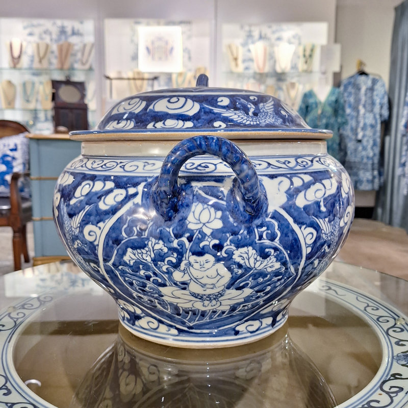 Porcelain Jar