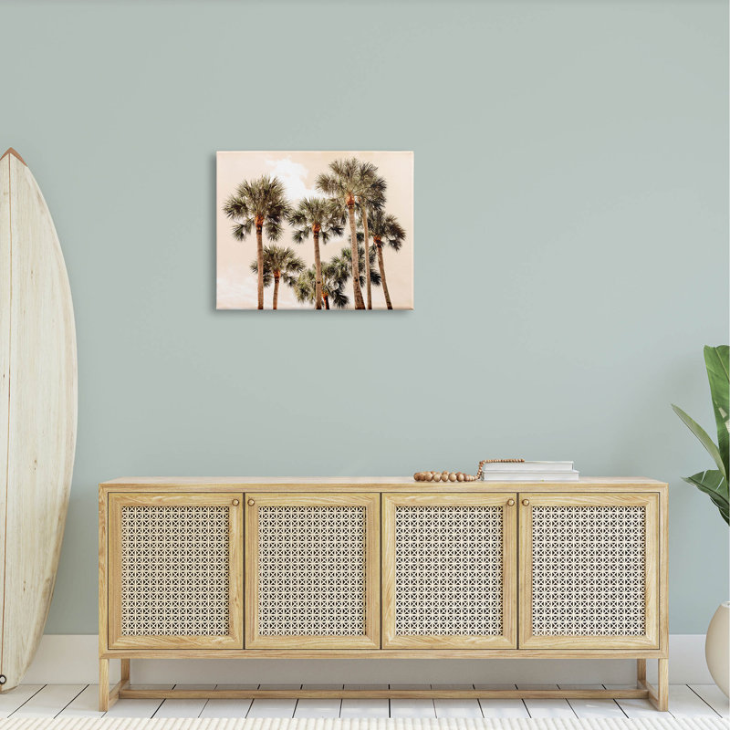 «Summer Palm Trees Sky» par Natalie Carpentieri, L 30 po x H 24 po x P 1,5 po, Toile tendue
