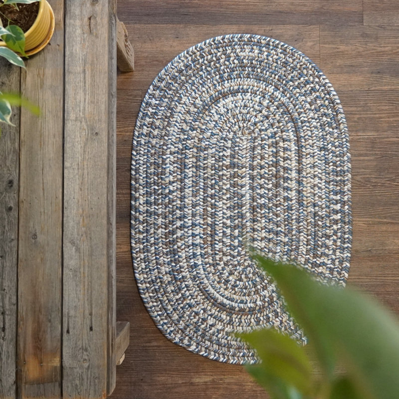 Canealus Braided Indoor/Outdoor Area Rug in Blue/Beige/White, Oval 5' x 7'