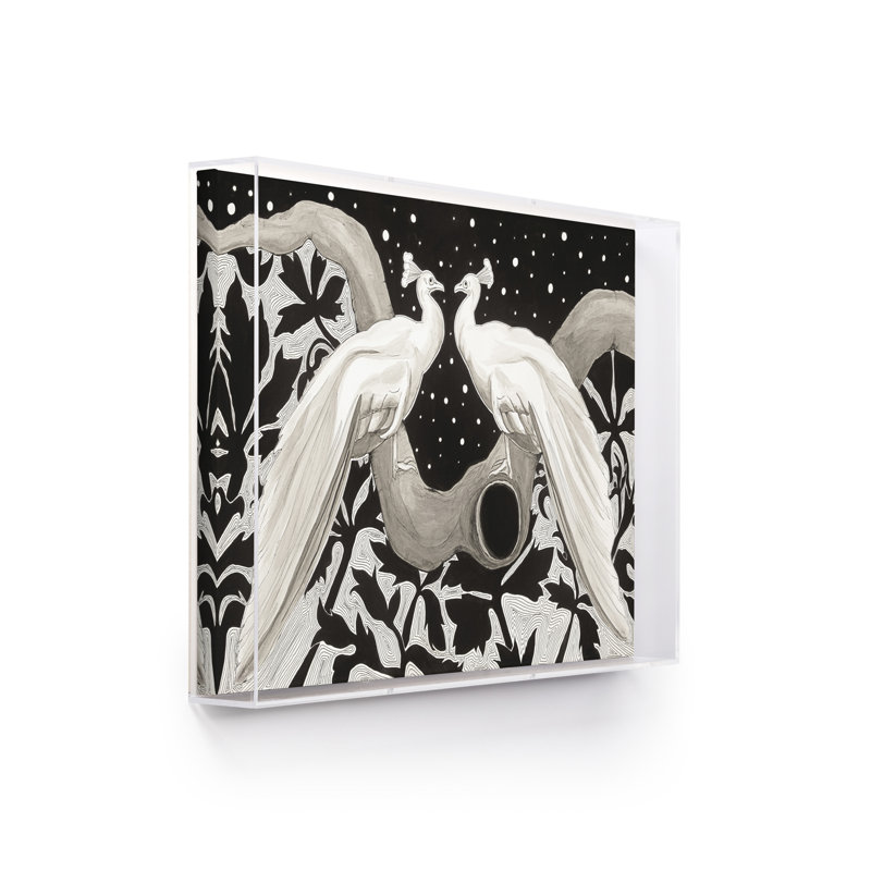 Peacocks in Love par Flip Solomon, Boîte-cadre, H 24 po x l 36 po