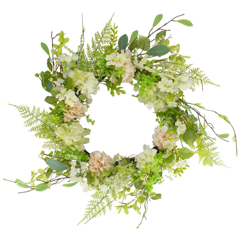 Couronne florale d'hortensias et de fougères printanières à baies vertes et roses 28 po