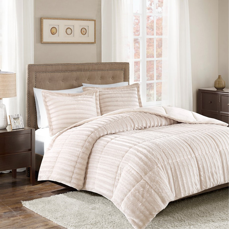 49ec327d5 Comforter